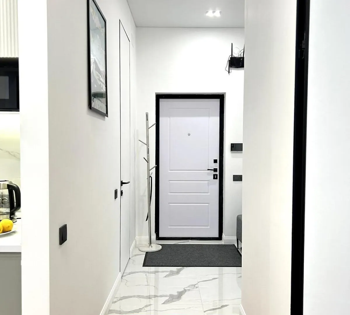 New Comfortable Apartment Next To Mega Center Shopping Mall Almaty 0*,