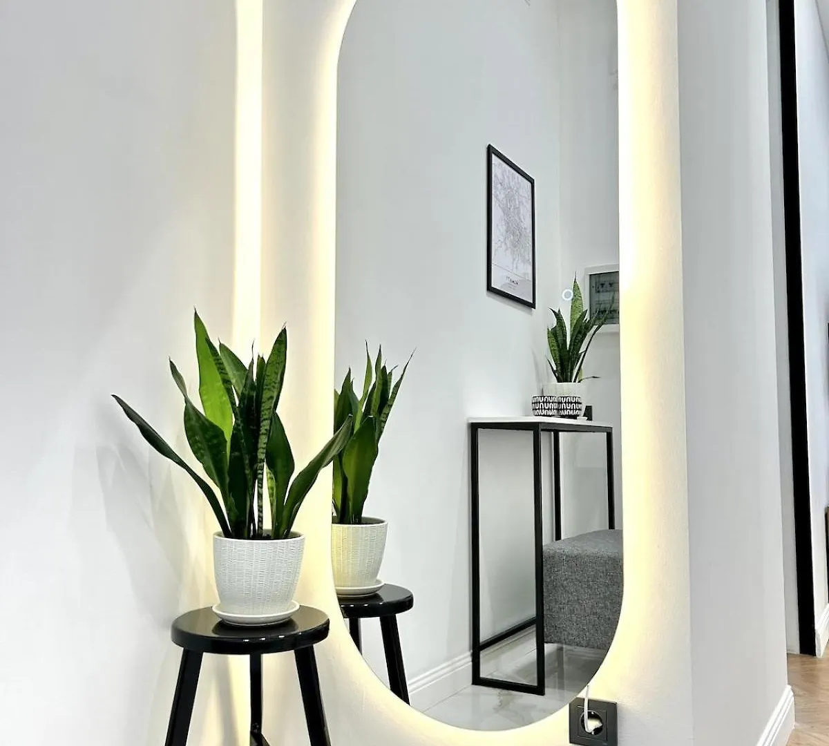 New Comfortable Apartment Next To Mega Center Shopping Mall Almaty